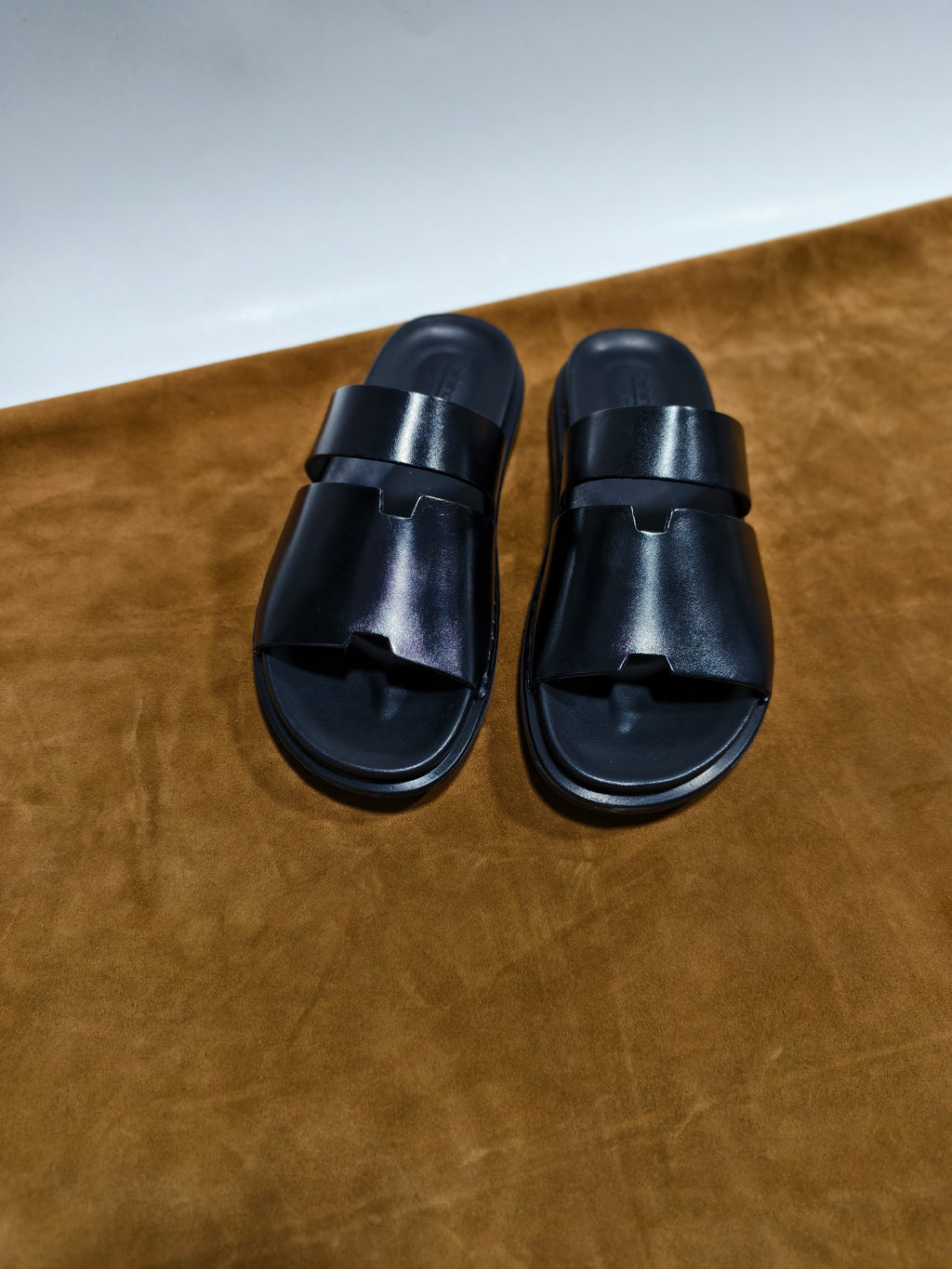 H2 Black