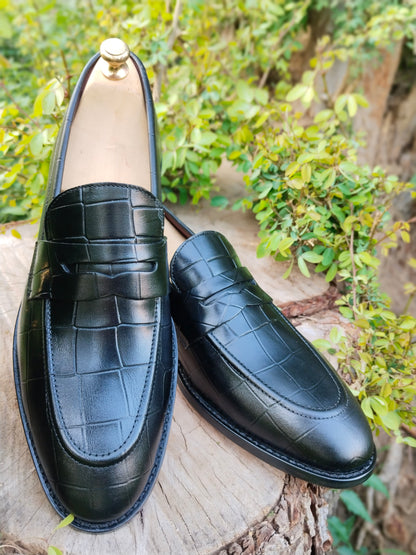 Black Crocodile Printed in Natural Leather with Leather Sole