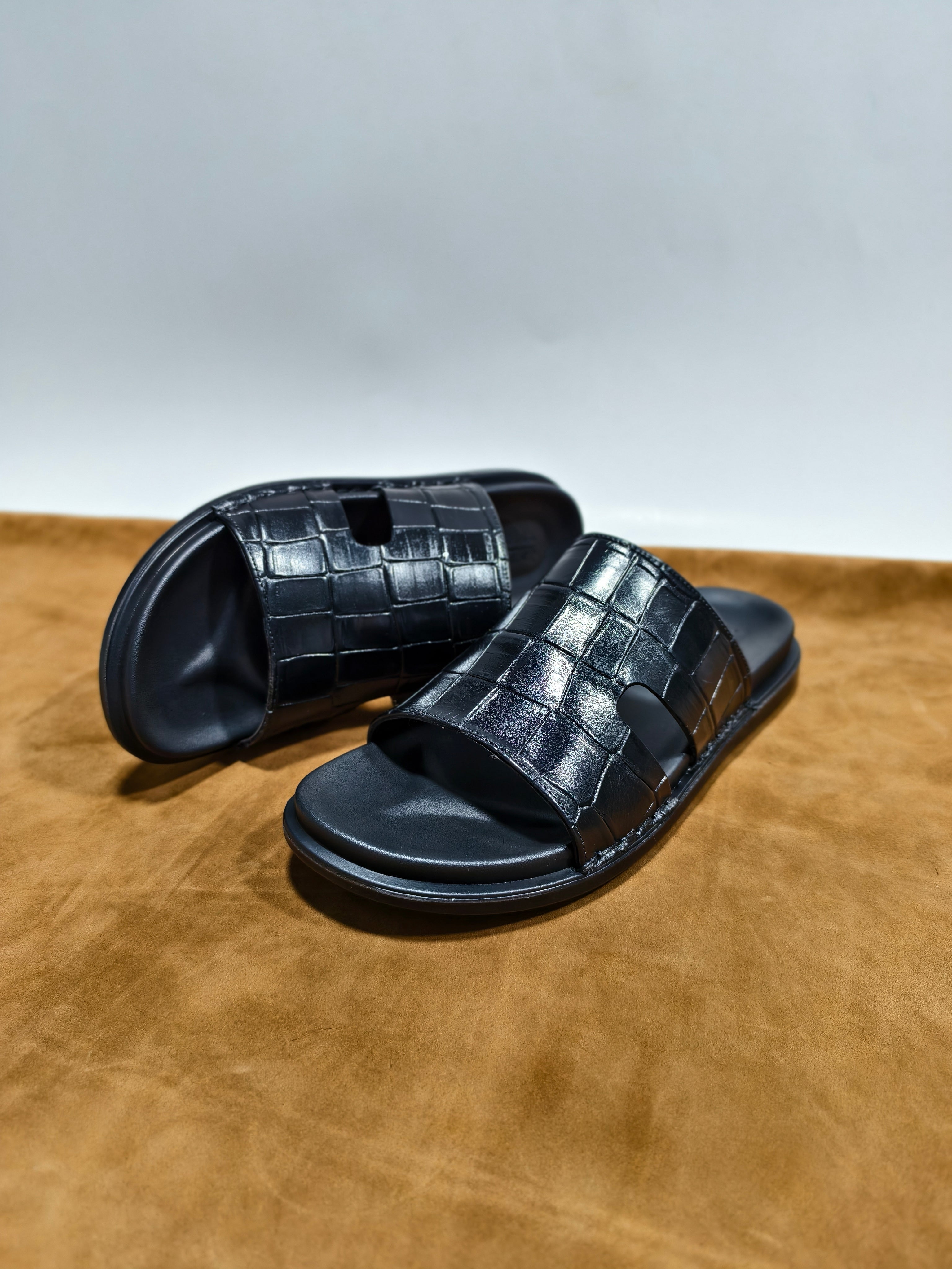 Rock Up Croco Black