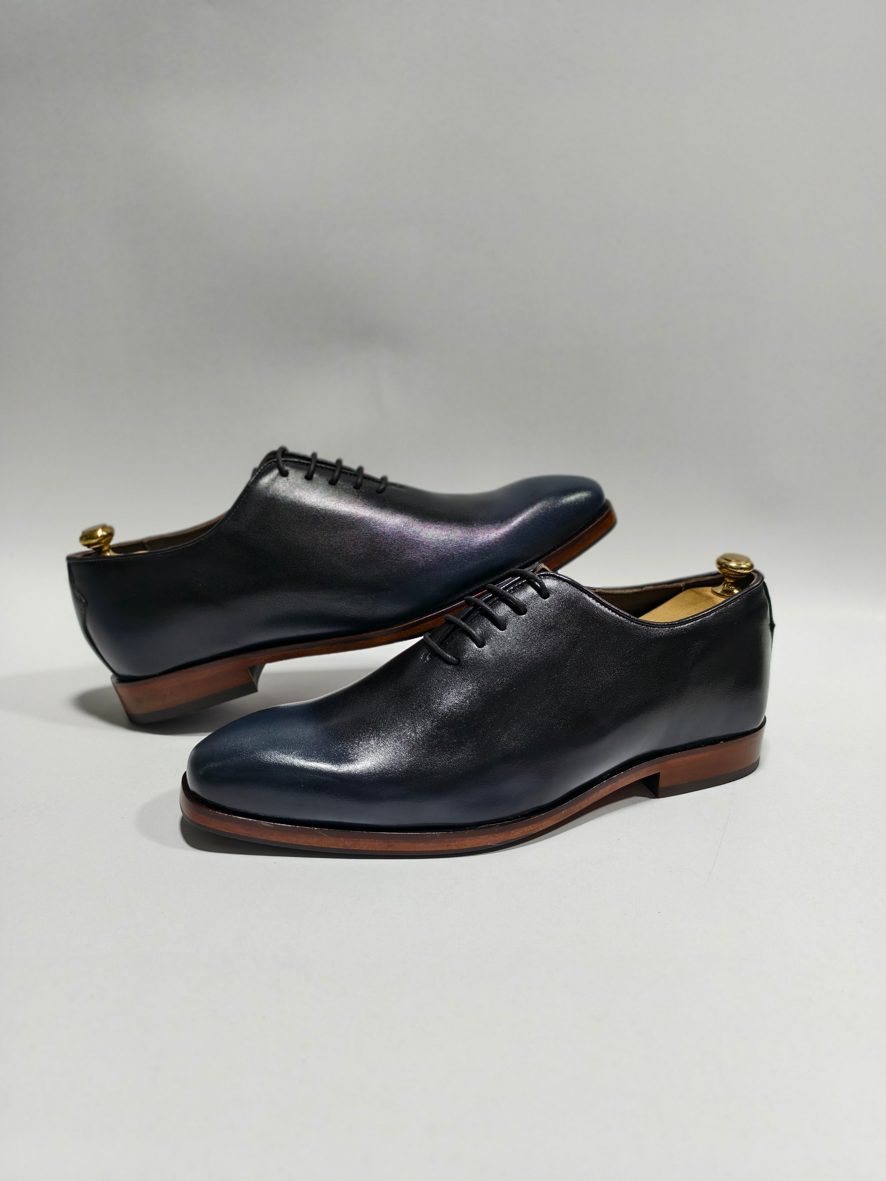 Wholecut Oxford Dual colour Hand-painted PATINA FINISHED