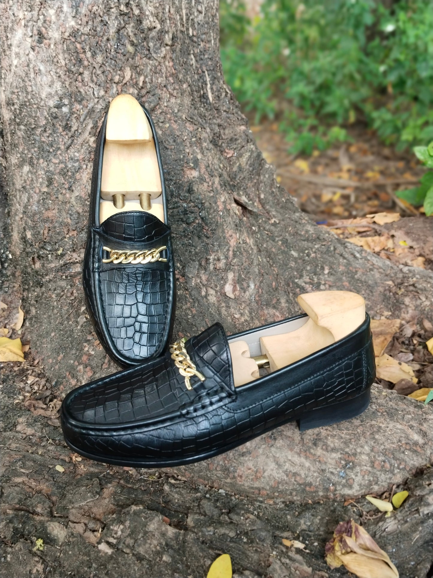 Black Crocodile Moccasins with Gold Colour Chain in Leather Sole