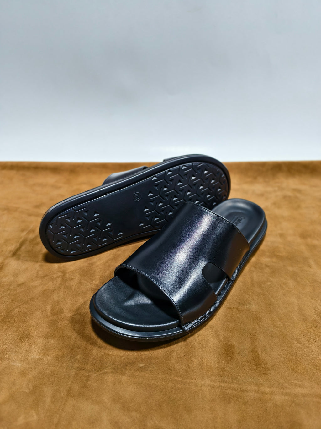 Rock Up Black