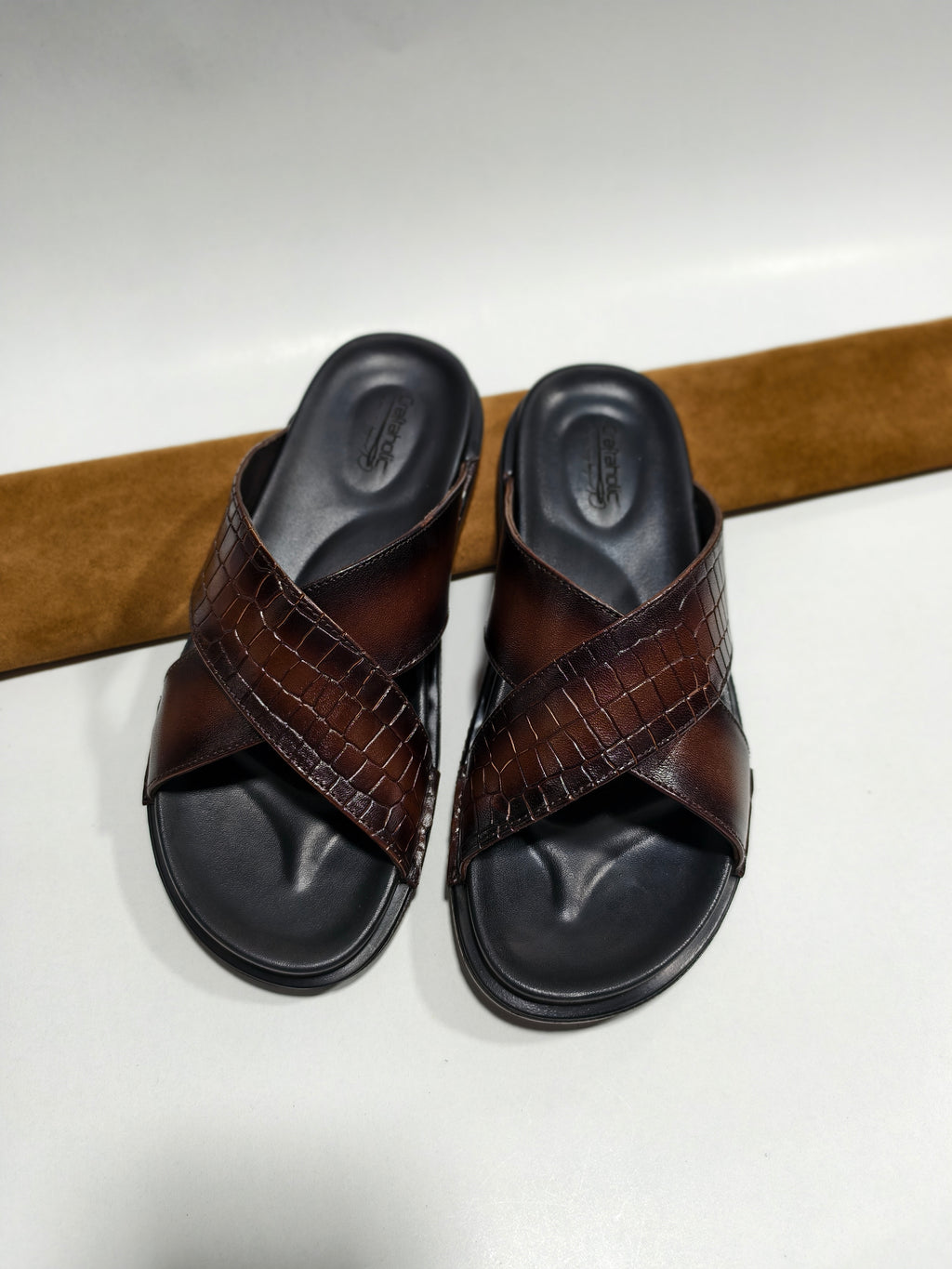 X slipper croco Brown