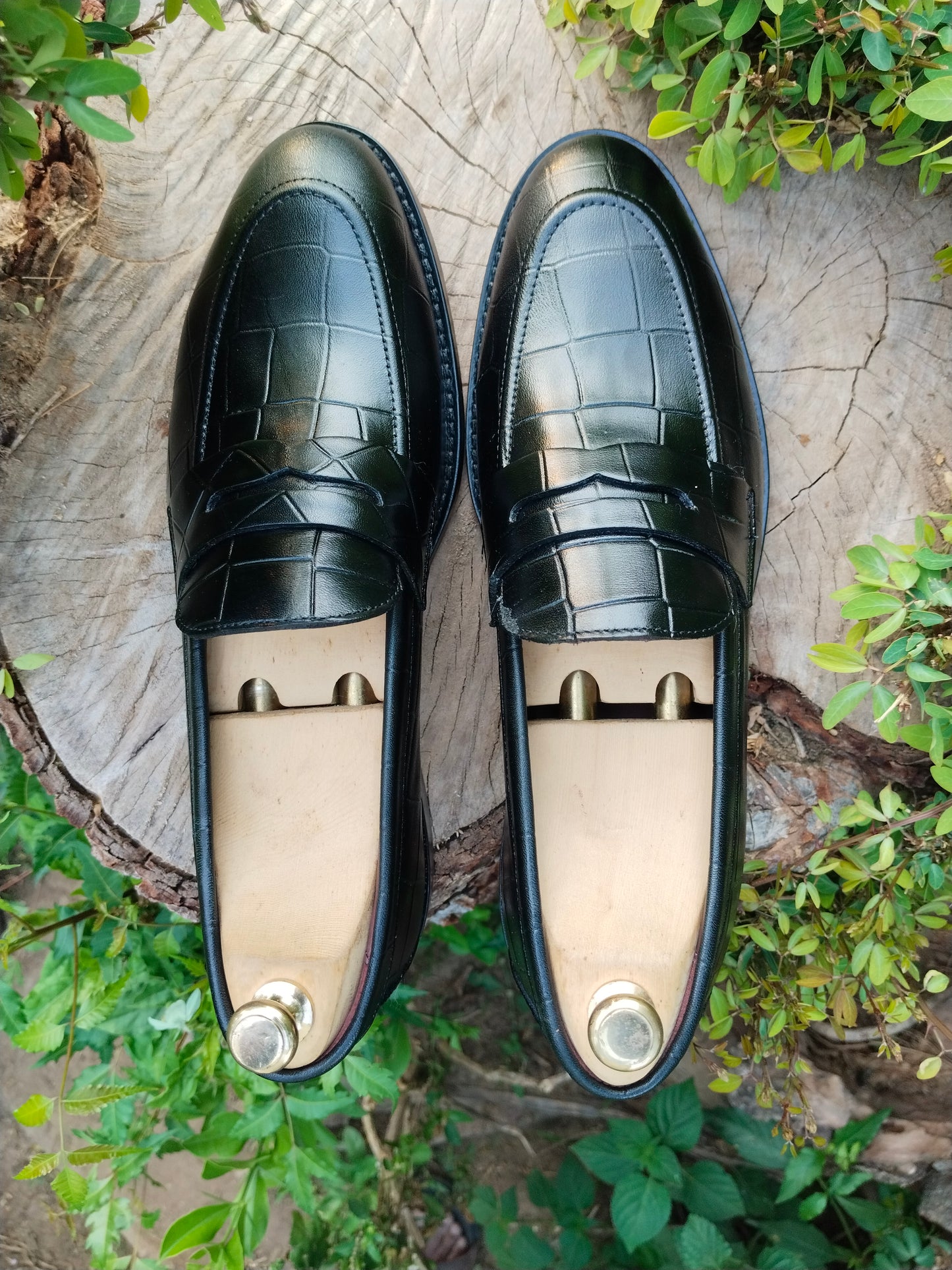 Black Crocodile Printed in Natural Leather with Leather Sole