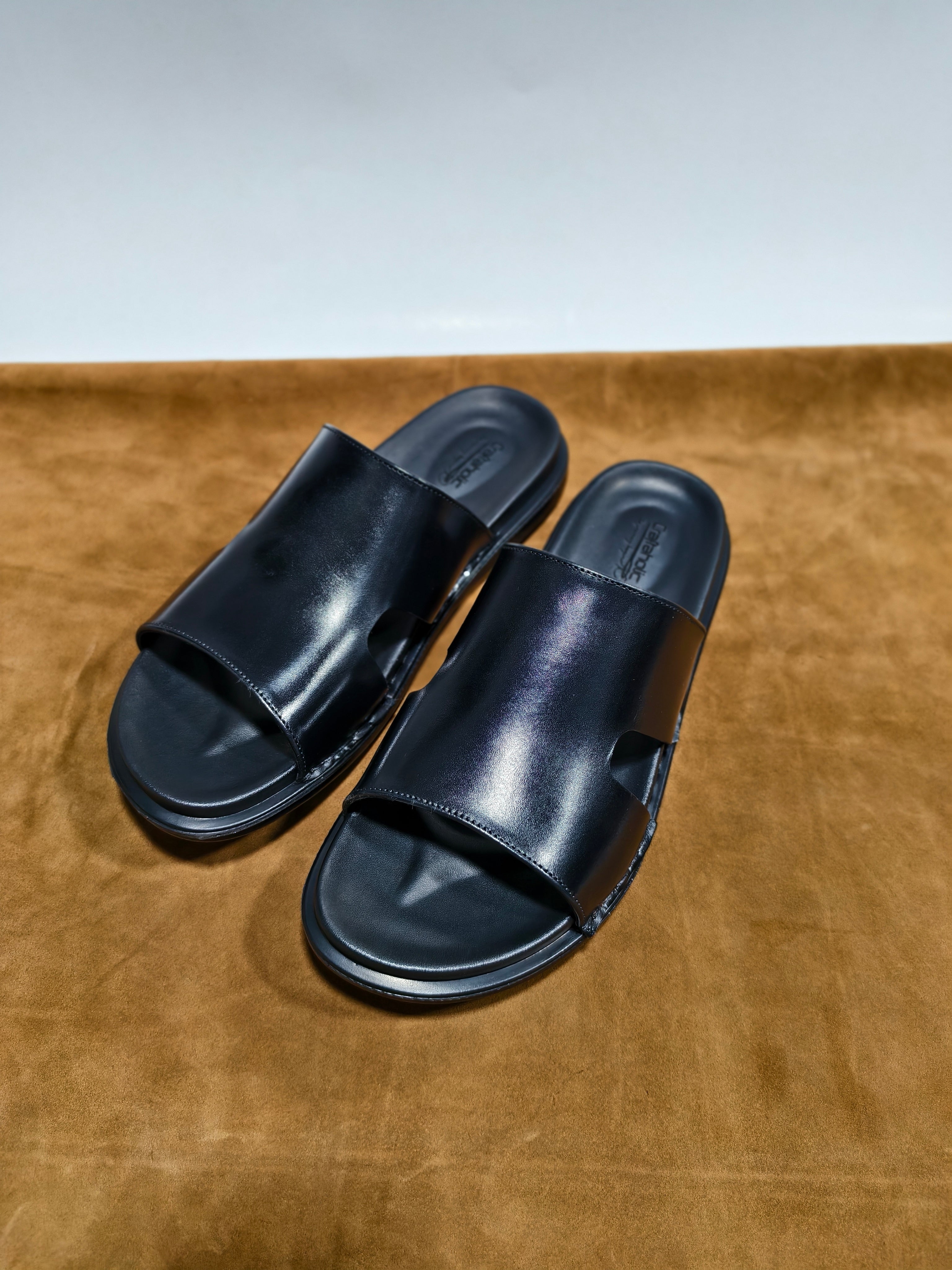 Rock Up Black