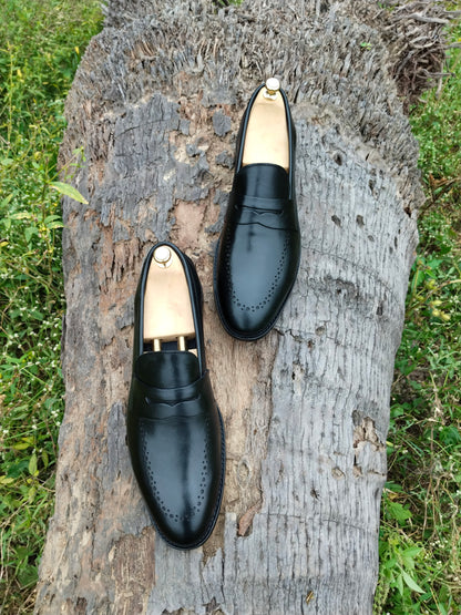 Black Penny Slip-on In Leather Sole