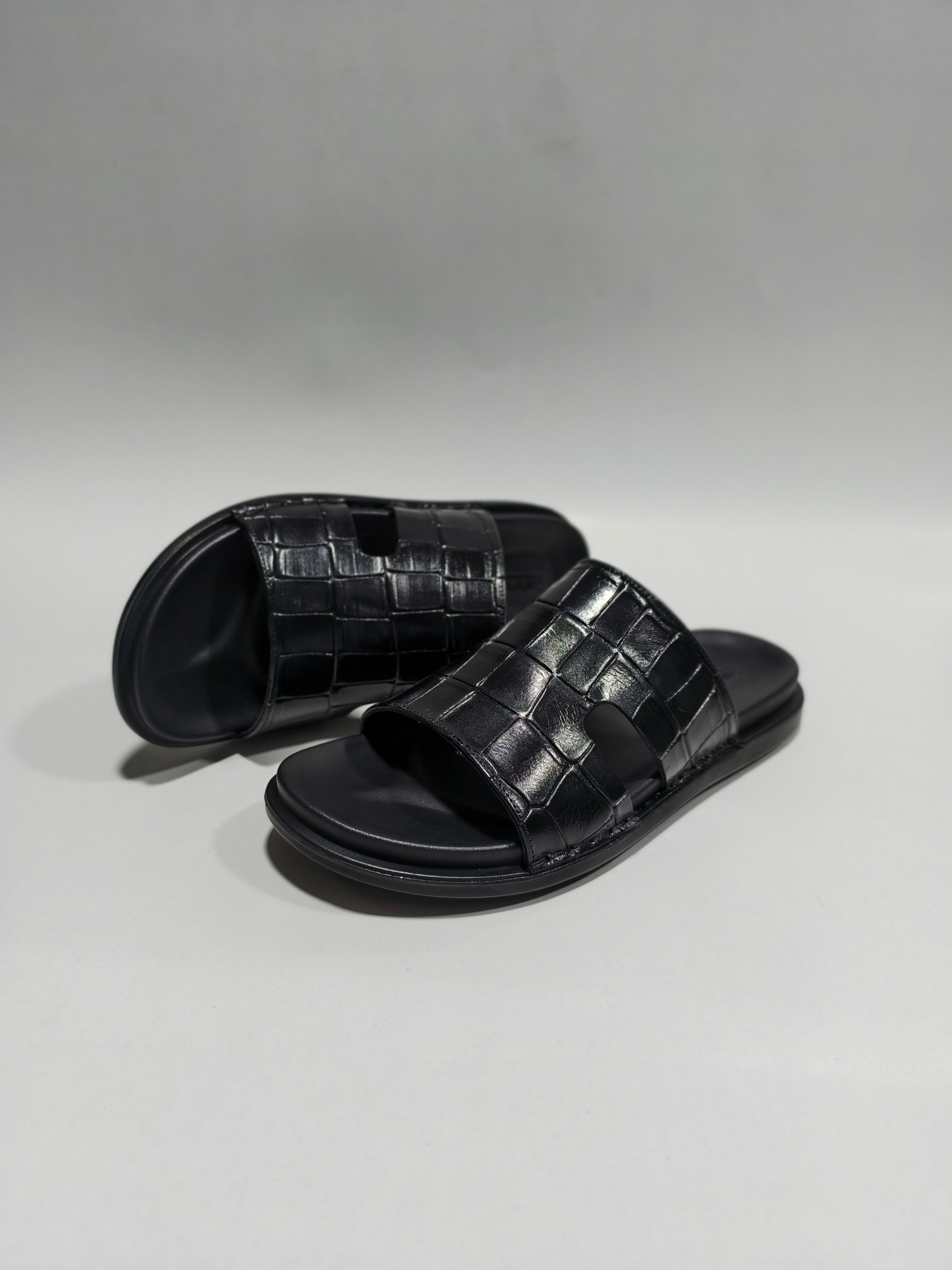 Rock Up Croco Black