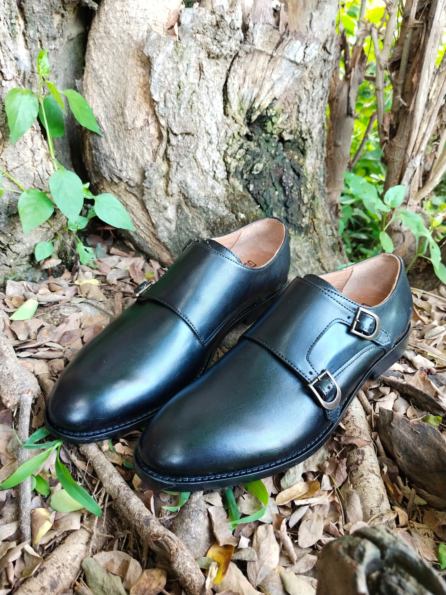 Double Monk Black in Leather Sole