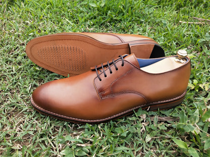 Derby Tan Colour 5 Eyelet in Leather Sole