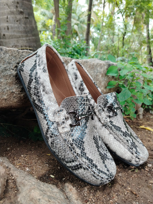 Snake print Leather driving shoes